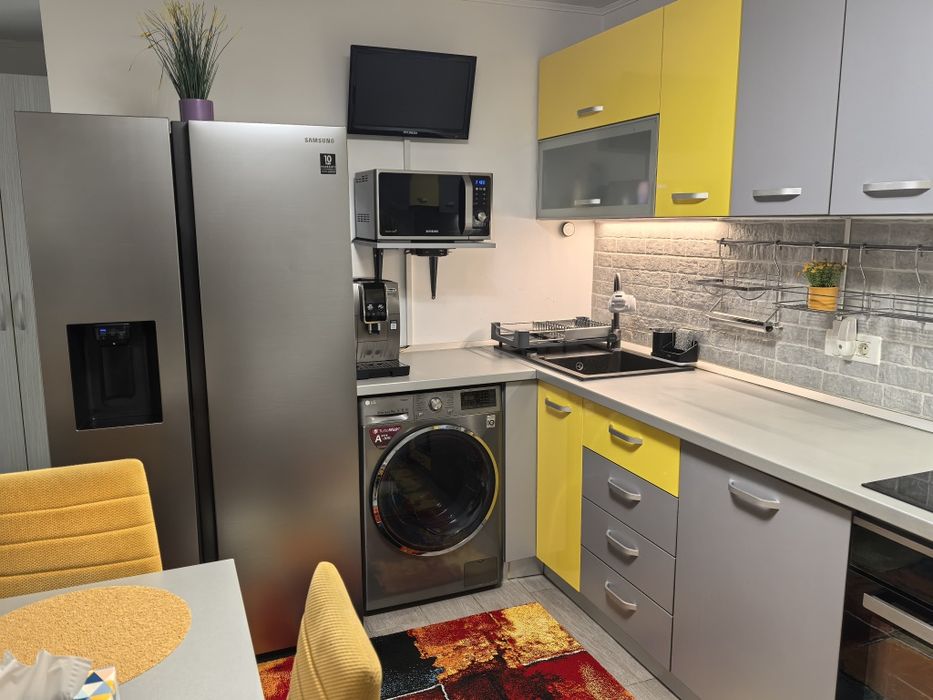 Apartament 3 camere,2 bai,parter-zona CET,Constanta