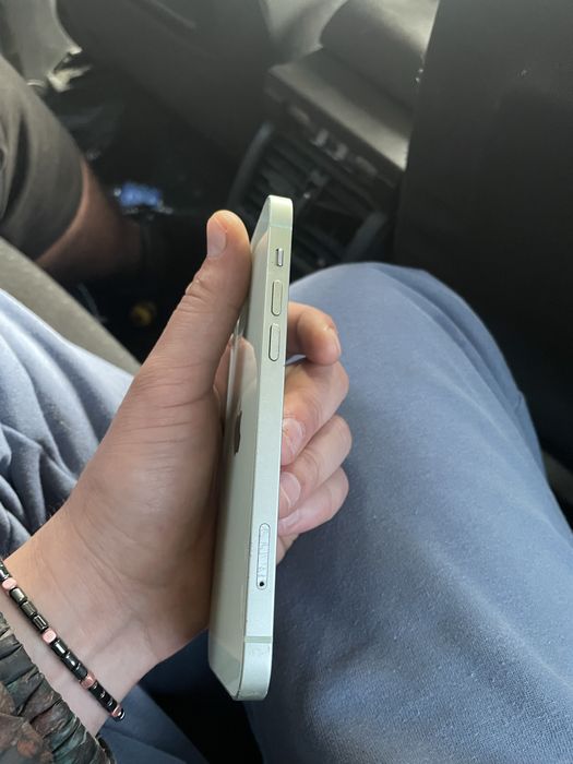 Iphone 12  64 gb / nu schimb