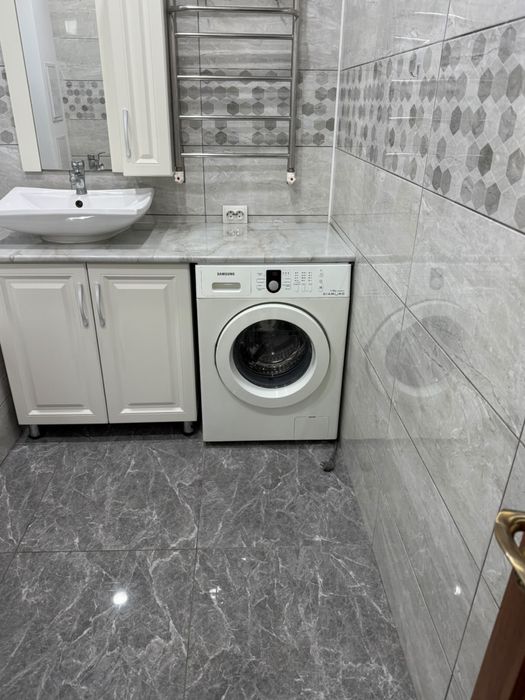 Продам стиральную машину