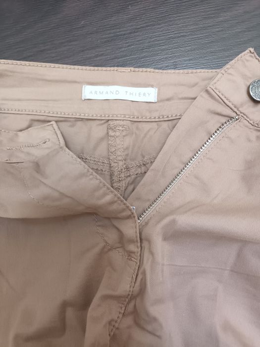 Pantaloni dama tip blugi