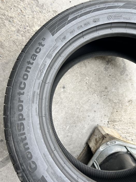 2 anvelope vara 235/55/18 , Continental , 5.5 mm