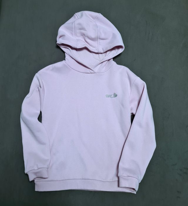 Кофты с капюшом и без