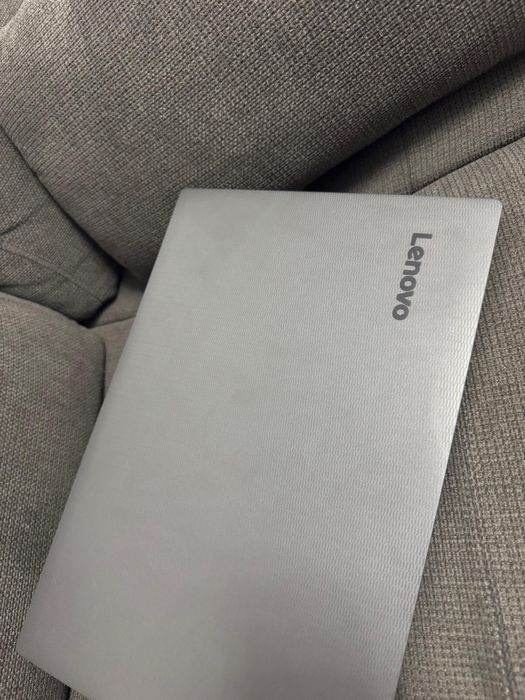 Leptop Lenovo V130-15IKB