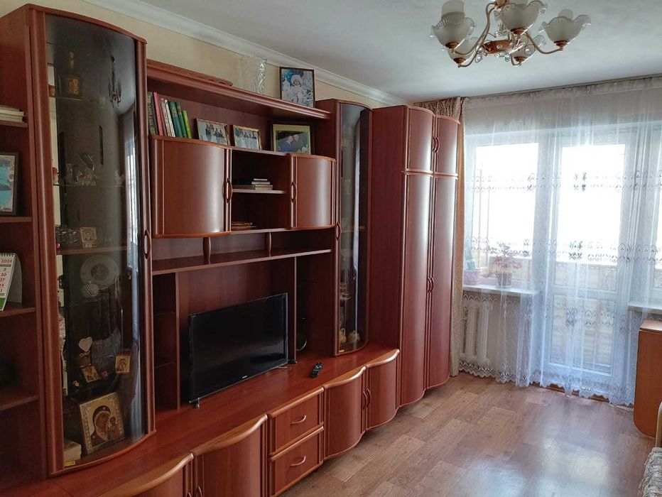 Продам трёх комнатную квартиру