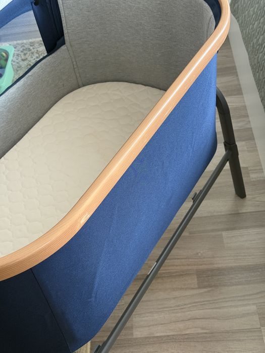 Детско креватче next to me maxi cosi