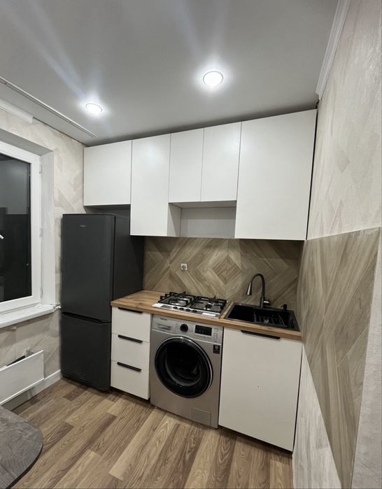 продам 3 комнатную квартиру