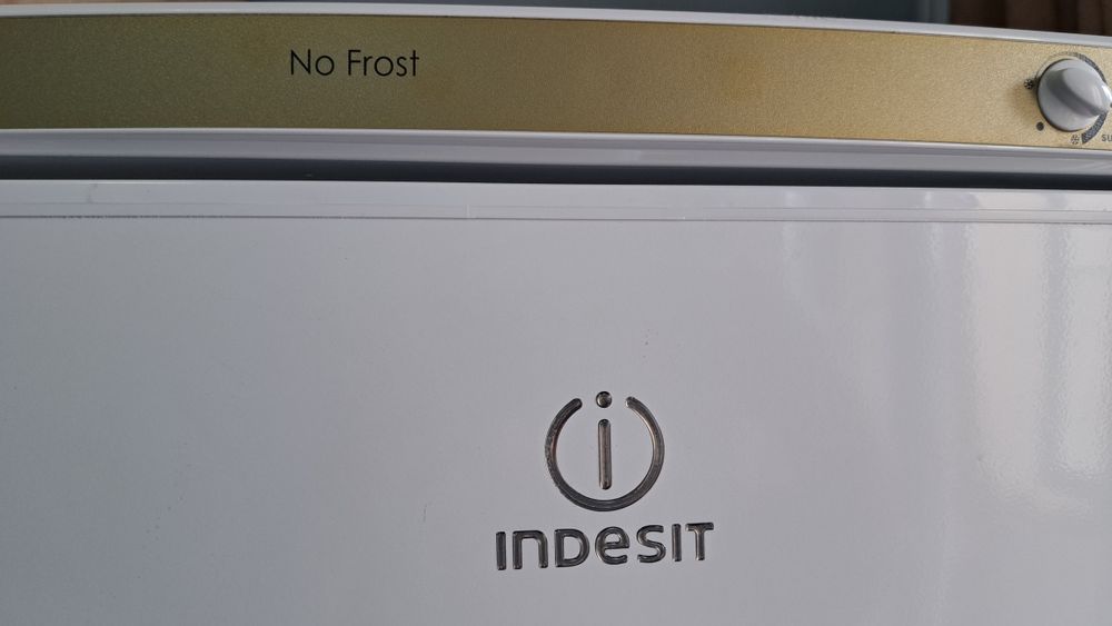 Морозильная камера Indesit