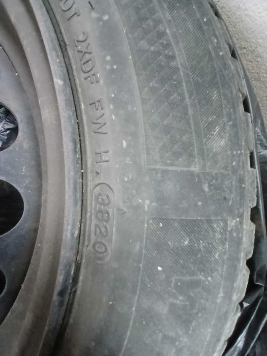 Jante cu anvelope de iarna Hankook 185 65R15 88T, 2buc.,Logan, Sandero