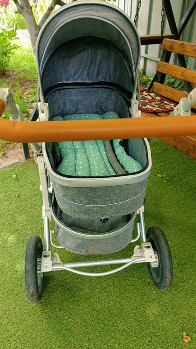 Коляска детская .