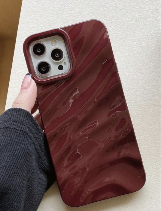 Чехол на iPhone 14 Pro с мраморным эффектом