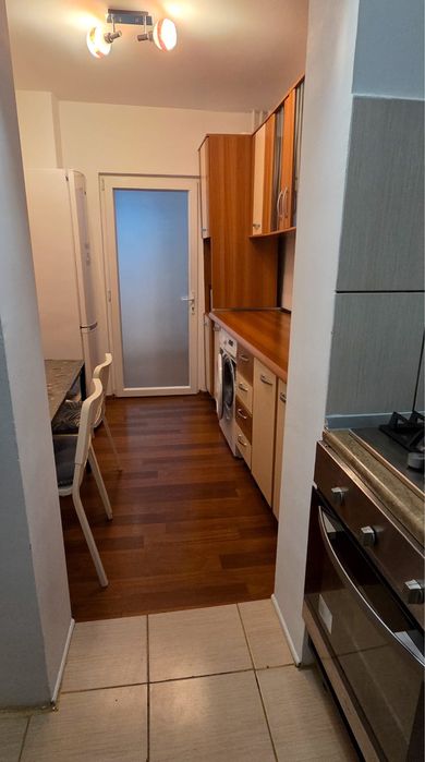 Inchiriez apartament 2 camere Rosiorilor
