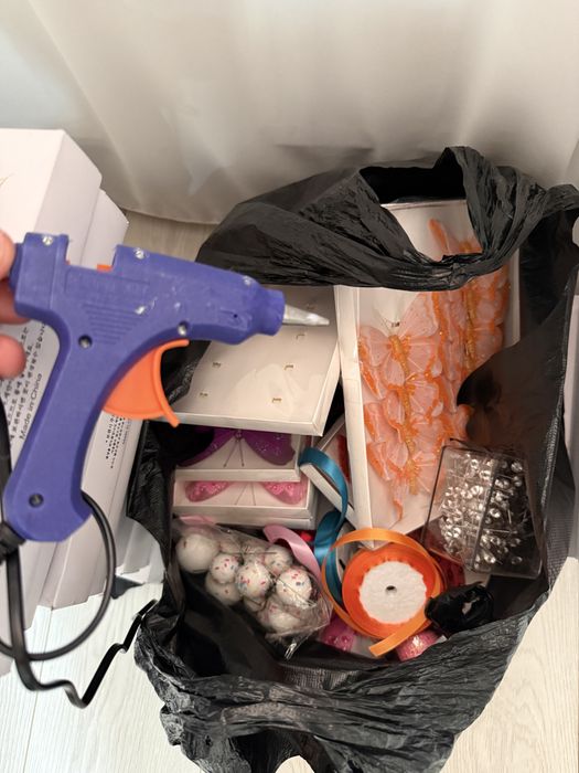 Stoc/Lot mare trandafiri săpun –72 cutii x 50 buc (3600buc) +Accesorii