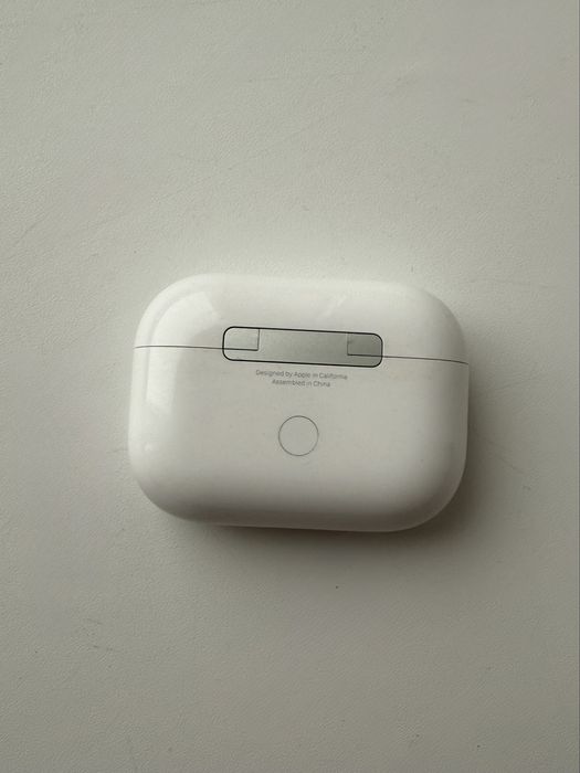 AirPods Pro (2nd generation), б/у
