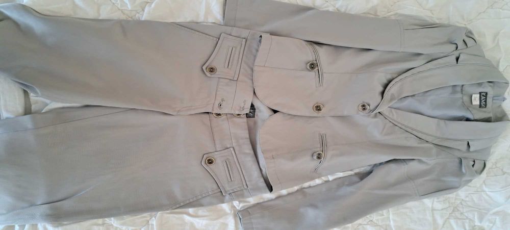 Дамски костюм размер 42