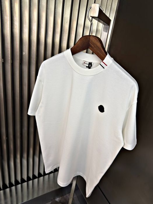 Мъжки тениски различни модели