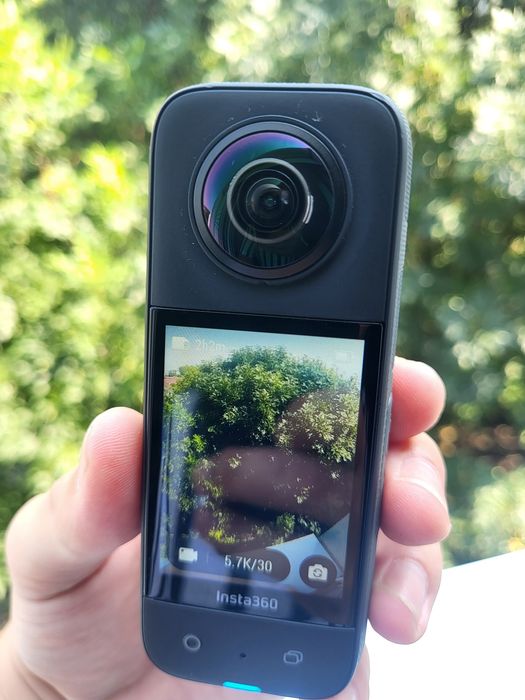 Insta360 X3 de vanzare