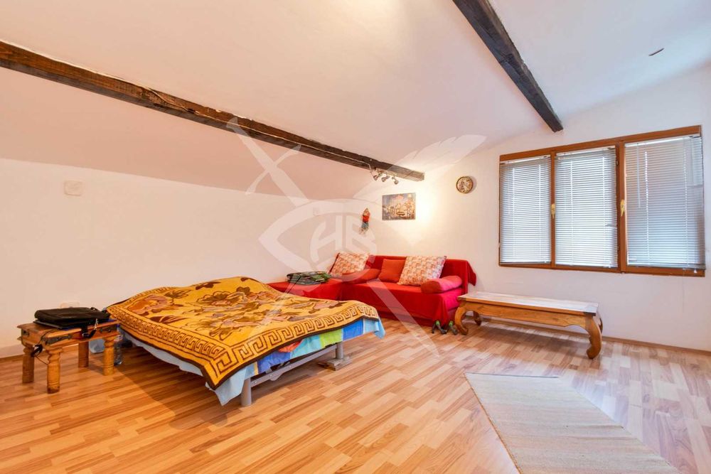 Продава се Къща в с. Хераково, Област София-област - 200 кв.м за 1350 €/кв.м - Снимка #2