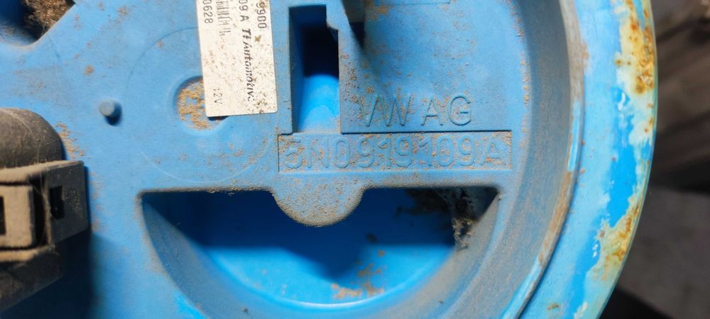 Pompa combustibil + aditionala rezervor volkswagen vw tiguan 1.4 TSI BWK cod 5N0919015F , 5N0919109A
