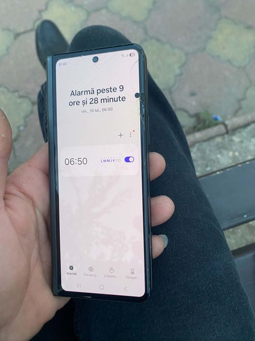 Schimb Samsung z fold 3 cu iphone