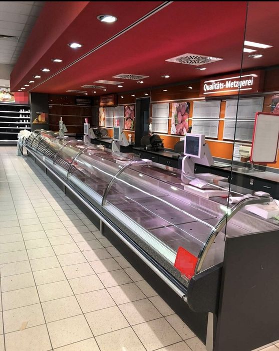 Хладилна витрина-гастрономна