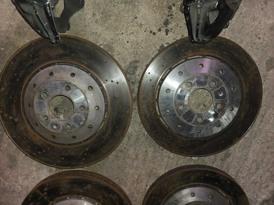 Комплект спирачни апарати и дискове за Audi RS6 C6