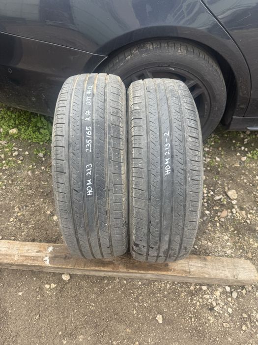 2 броя зимни гуми Conquest 235/65 R17 Dot 4422 ном 213