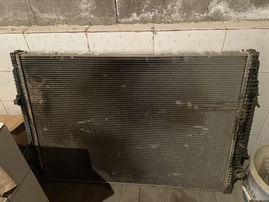 Радиатор фуры рено премиум