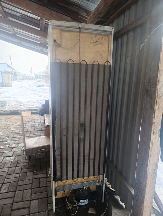 Холодильник индесит