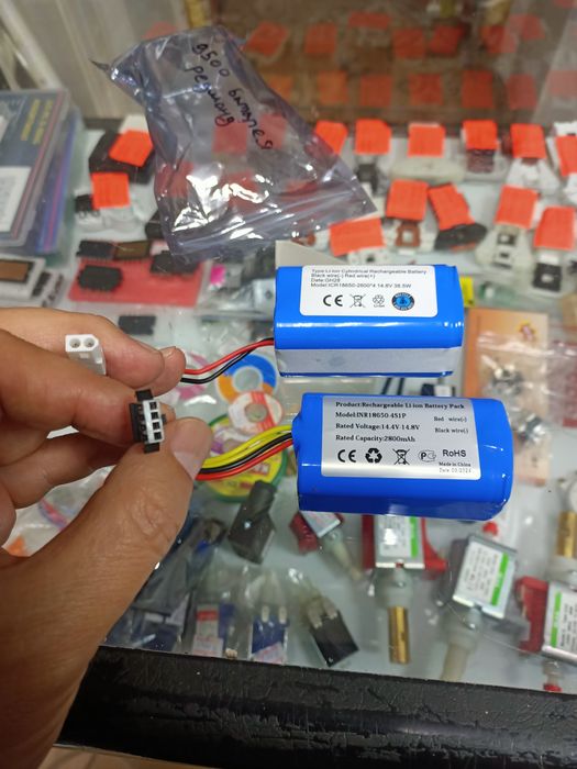 Аккумуляторы и батарей на робот пылесосы