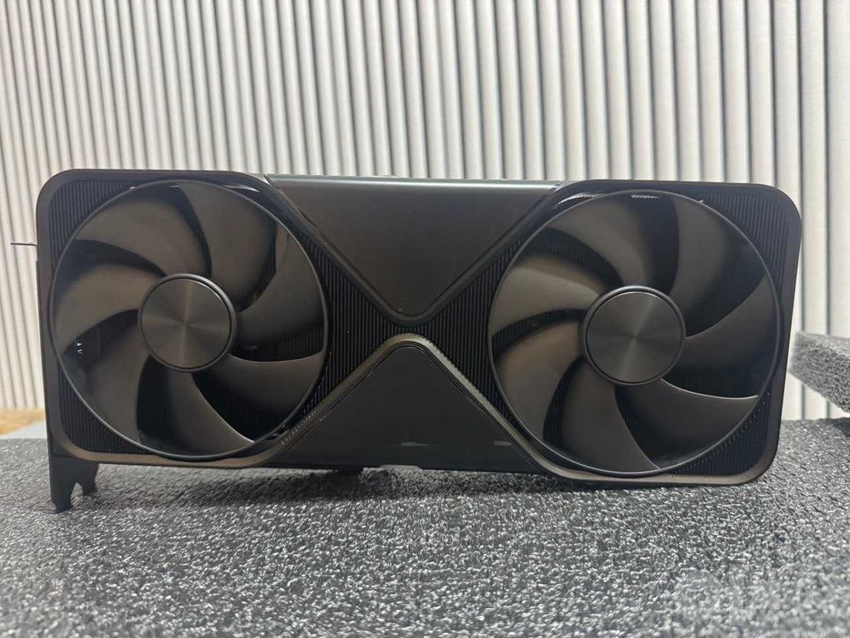 NVIDIA RTX PRO 6000 Blackwell Workstation Edition — 96GB