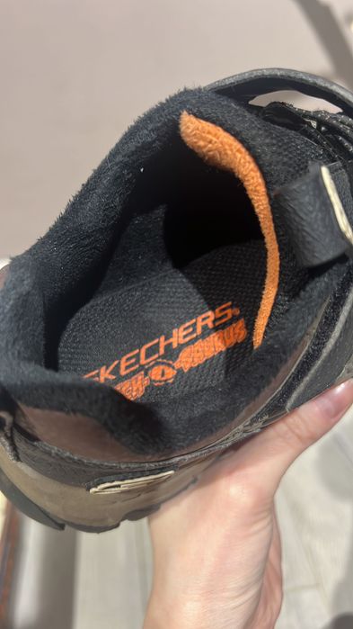 Ботинки Skechers на мальчика 34 размер