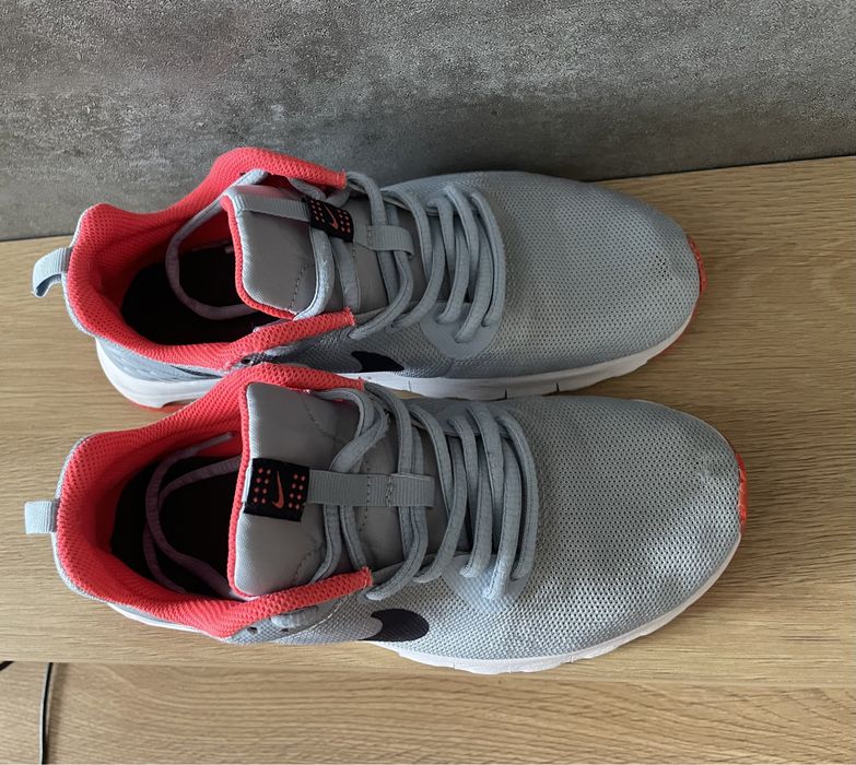 Дамски маратонки Nike Airmax 36н