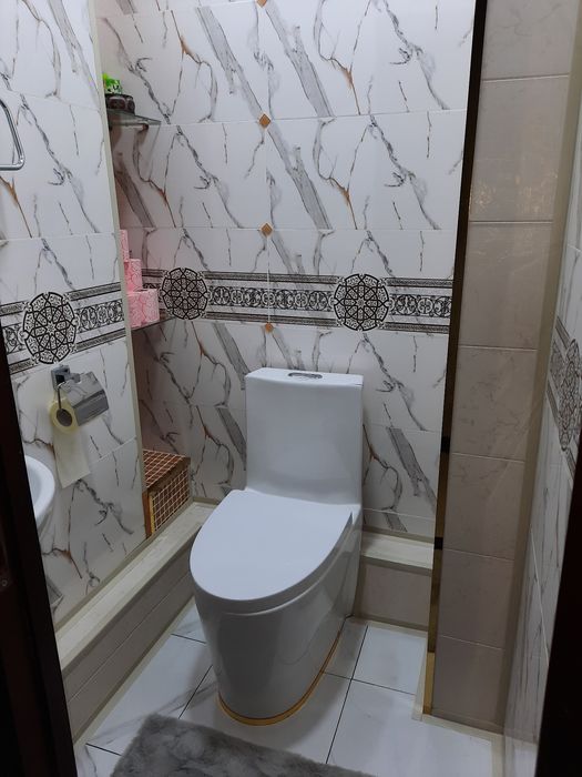 Sotiladi 4 xonali remontli uy kirib yashisila hamma narsa almashgan ..