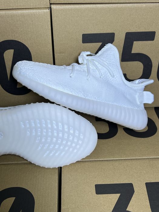 Yeezy boost 350 v2