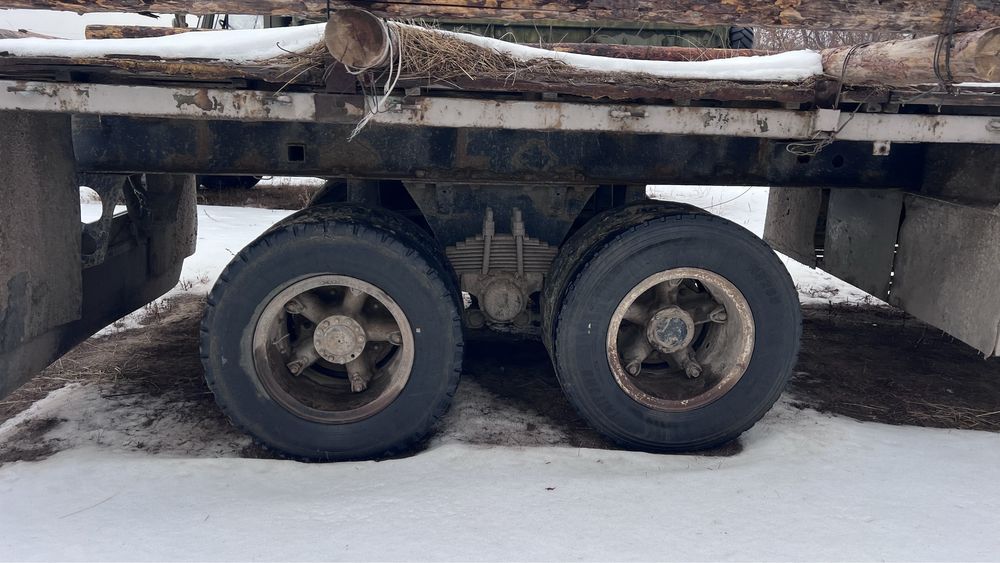 Продам прицеп длиномер трехосный