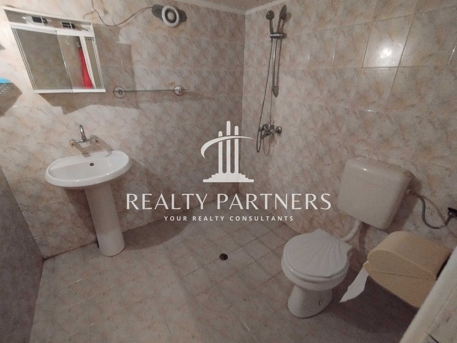 Продава се Къща в Брезник - 190 кв.м за 632 €/кв.м - Снимка #9