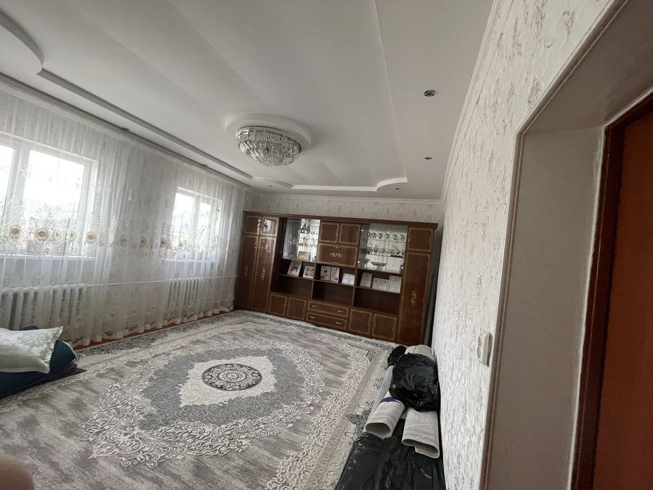 Уй сатылады. 55млн.