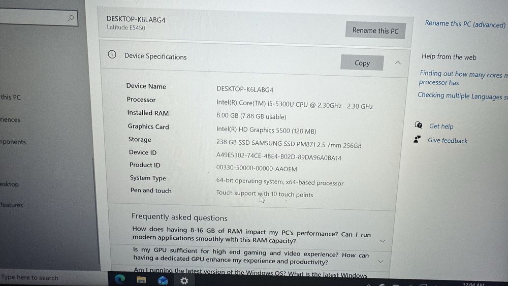 Лаптоп Dell touchscreen