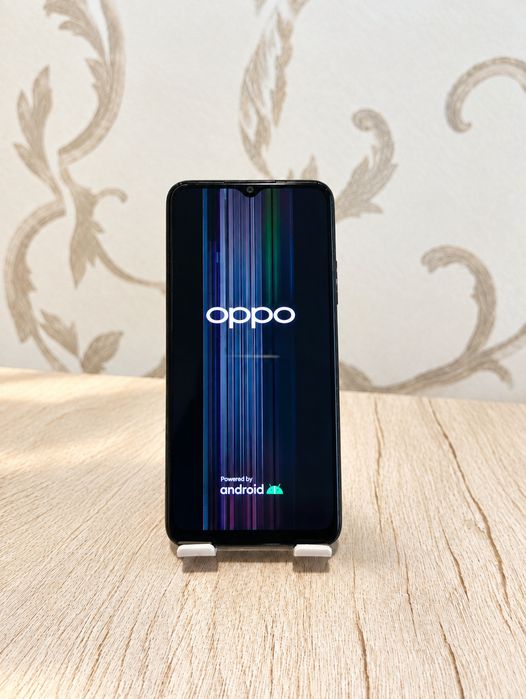 Продам OPPO A17k 3/64 ГБ с дефектом экрана
