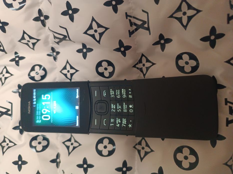 Assalom alekum Telefon Sotiladi Original Nokia 8110 Derskiy Telefon