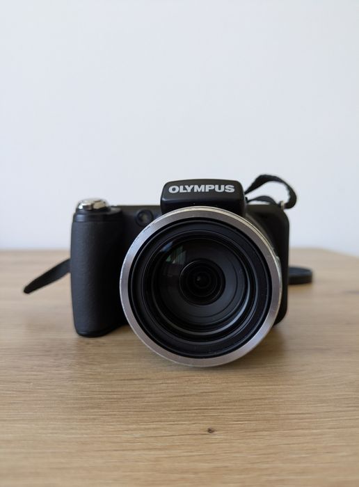Olympus SP-800UZ УНИКАЛНИ СНИМКИ Дигитален Фотоапарат 30Х ZOOM Като нов