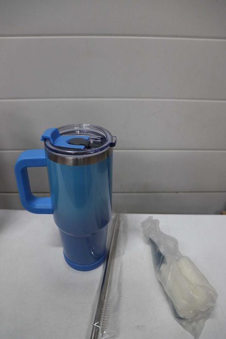 Чаша със сламка и капак, неръждаема стомана с двойна стена, 891мл