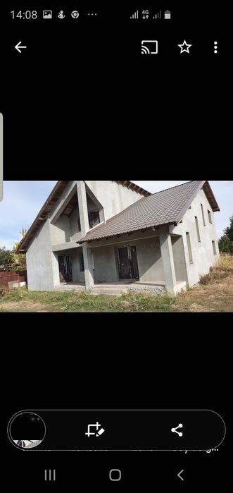 Casa de vanzare la gri