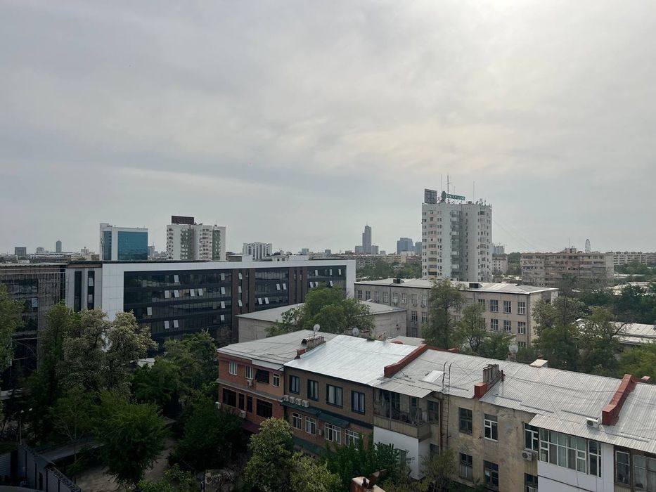 Сдаю 3комнатная евро квартира со всеми удобствами возле метро Минор...