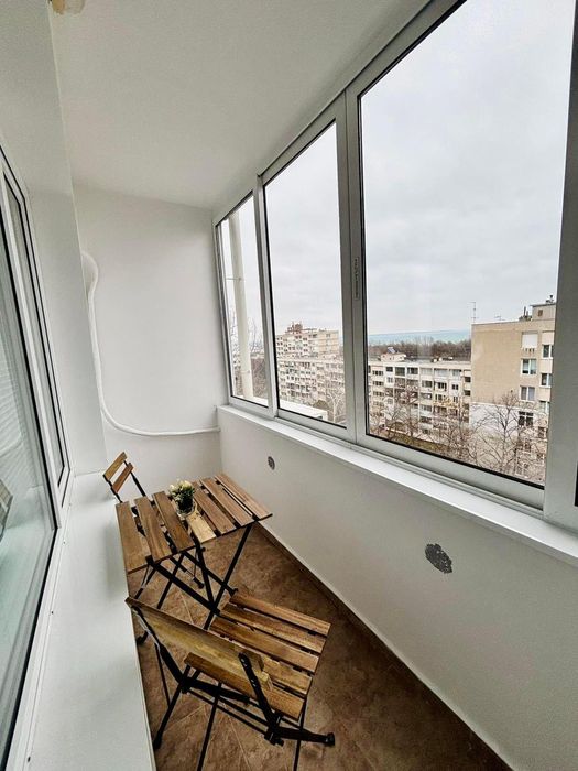 Дава се под наем Тристаен апартамент в Бургас, Лазур - 80 кв.м за 677.79 € - Снимка #4