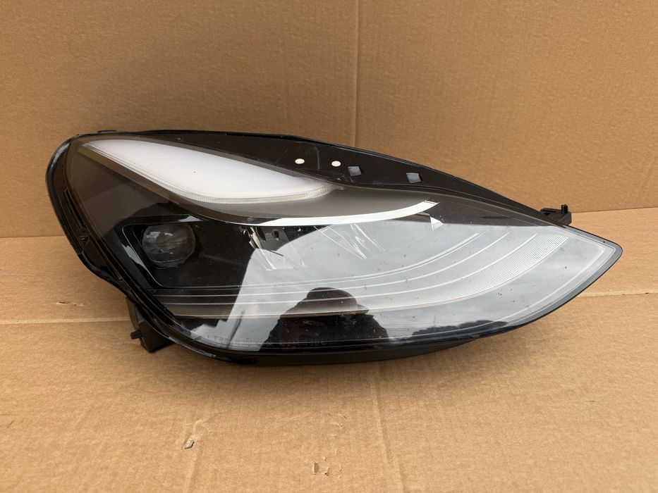 Фар Tesla Model Y 3 | 2020-