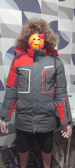 Зимняя тёплая куртка