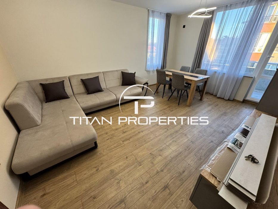 Дава се под наем Тристаен апартамент в Бургас, Славейков - 98 кв.м за 663 € - Снимка #1