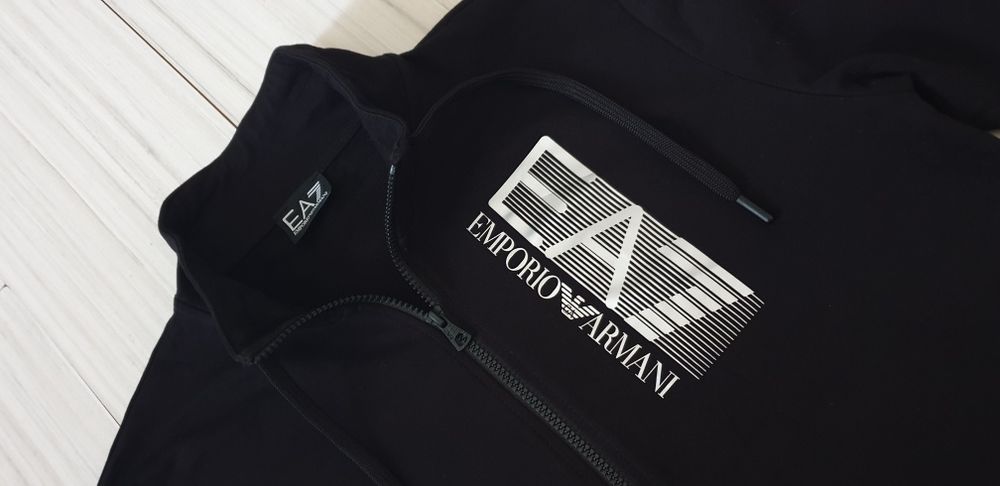Emporio Armani EA7 Full Zip -  L / XL НОВО! ОРИГИНАЛ! Мъжко Горнище!