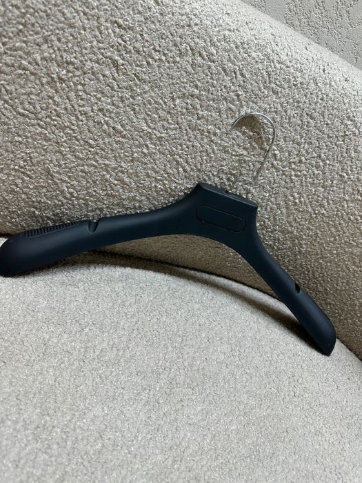 Оборудование для магазина одежды